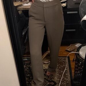 Aritzia limitless trouser in taupe